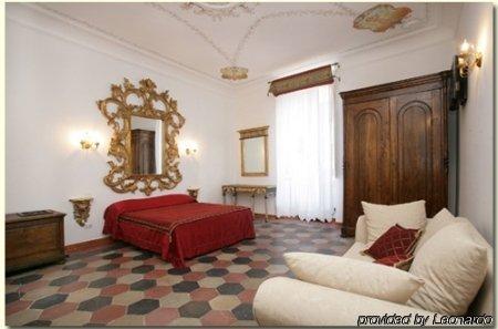 Bed & Breakfast Navona Governo Vecchio 2*