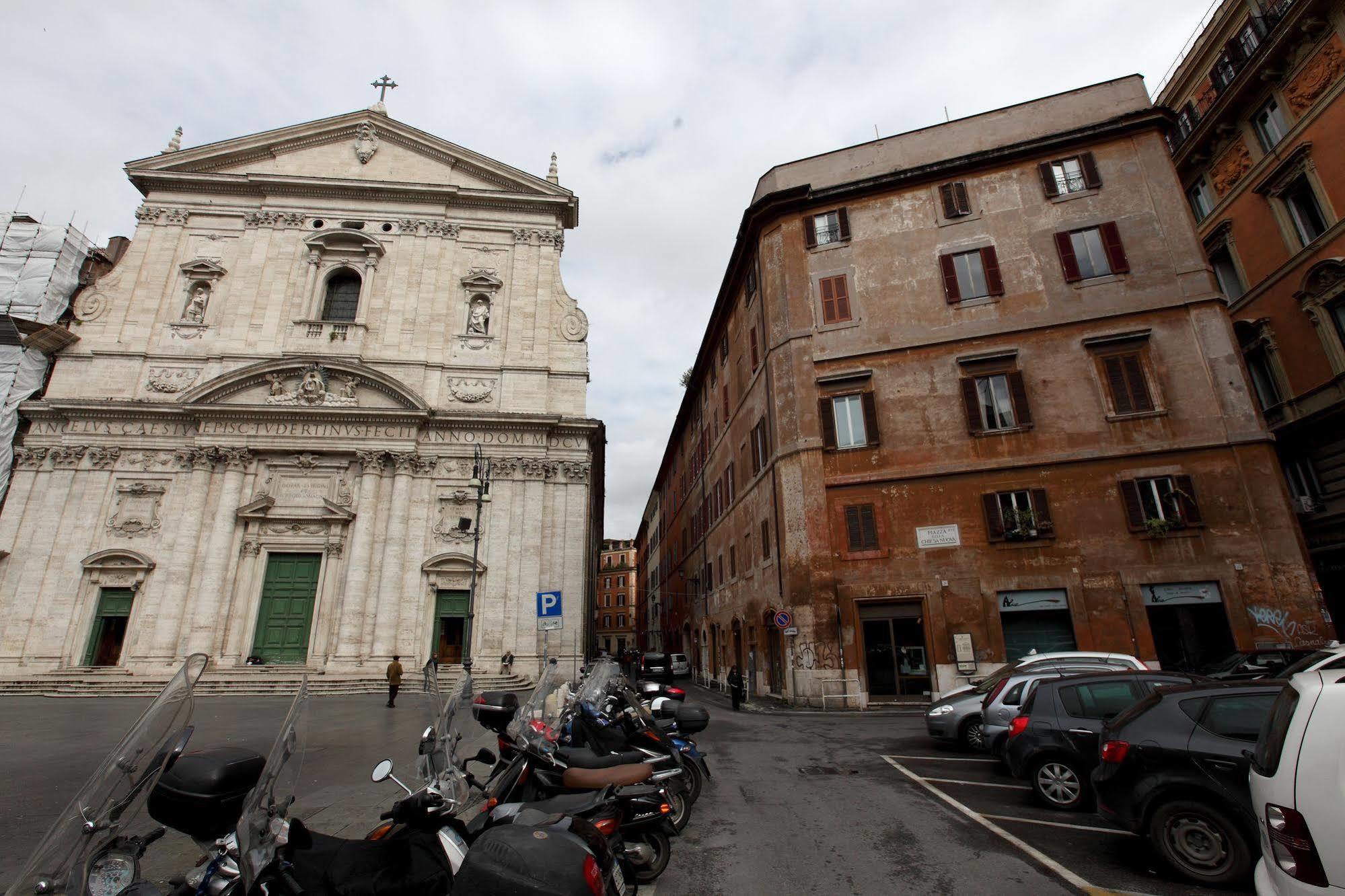 Navona Governo Vecchio